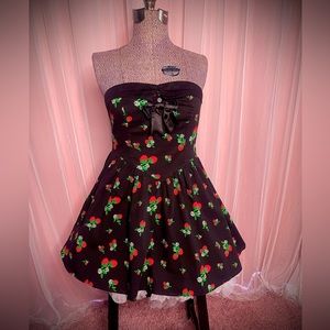 Hell Bunny Medium Strapless Strawberry Mini Dress with Pockets
